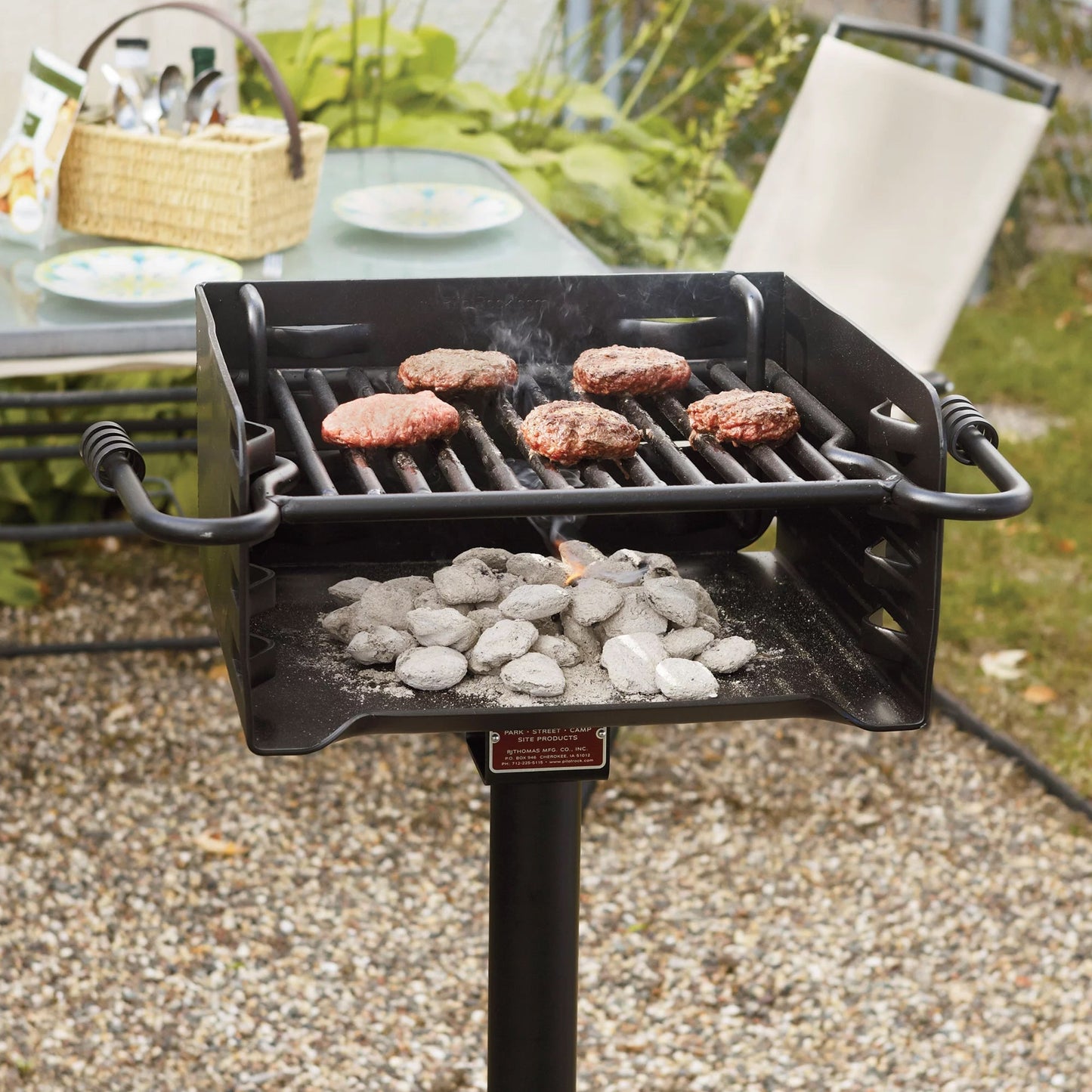 Pilot Rock H-16 B6X2 Park Style Outdoor BBQ Charcoal Grill w/ Swivel, 4 Pack - 415872