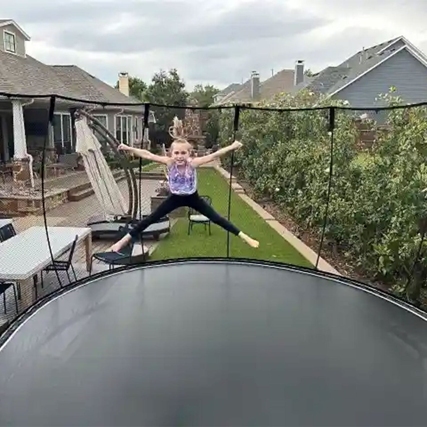 Springfree Trampoline 12'x19' Jumbo Oval Trampoline with 22'x29' Space Required - 398524