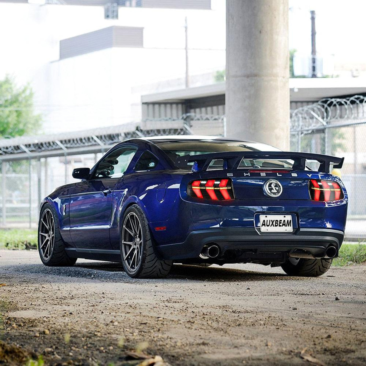 Auxbeam LED Tail Lights Assembly With Amber Sequential Turn Signal Smoked For 2010-2012 Ford Mustang 5th Gen (S-197 II) Pre-Facelift - ZC000161