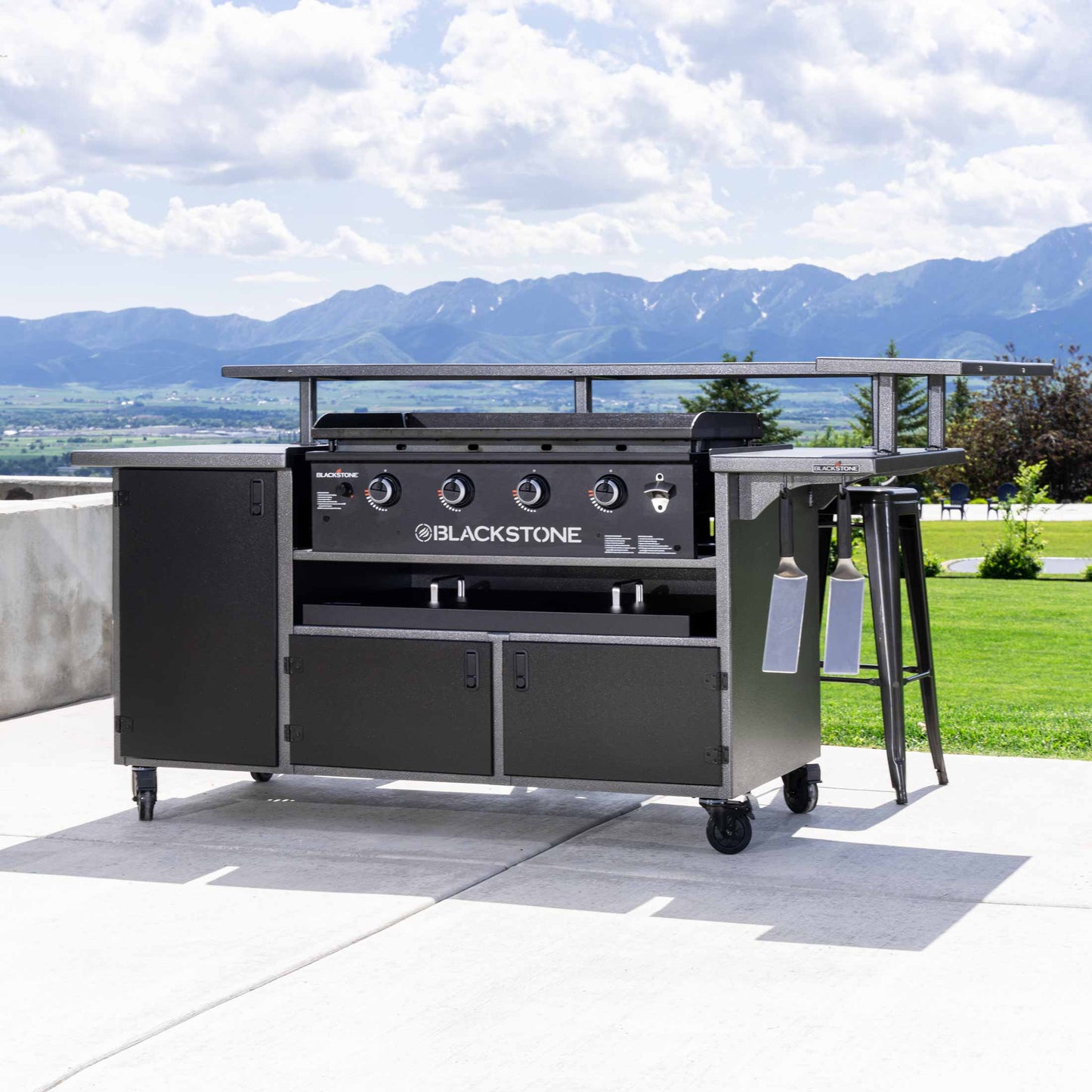 Blackstone 5 Person Chef's Table w/36" Griddle - 6023