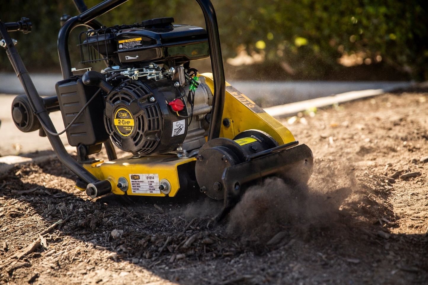 Stark USA 2HP Walk Behind 5200VPM Plate Compactor 79cc 2000lb Force Construction - 61014