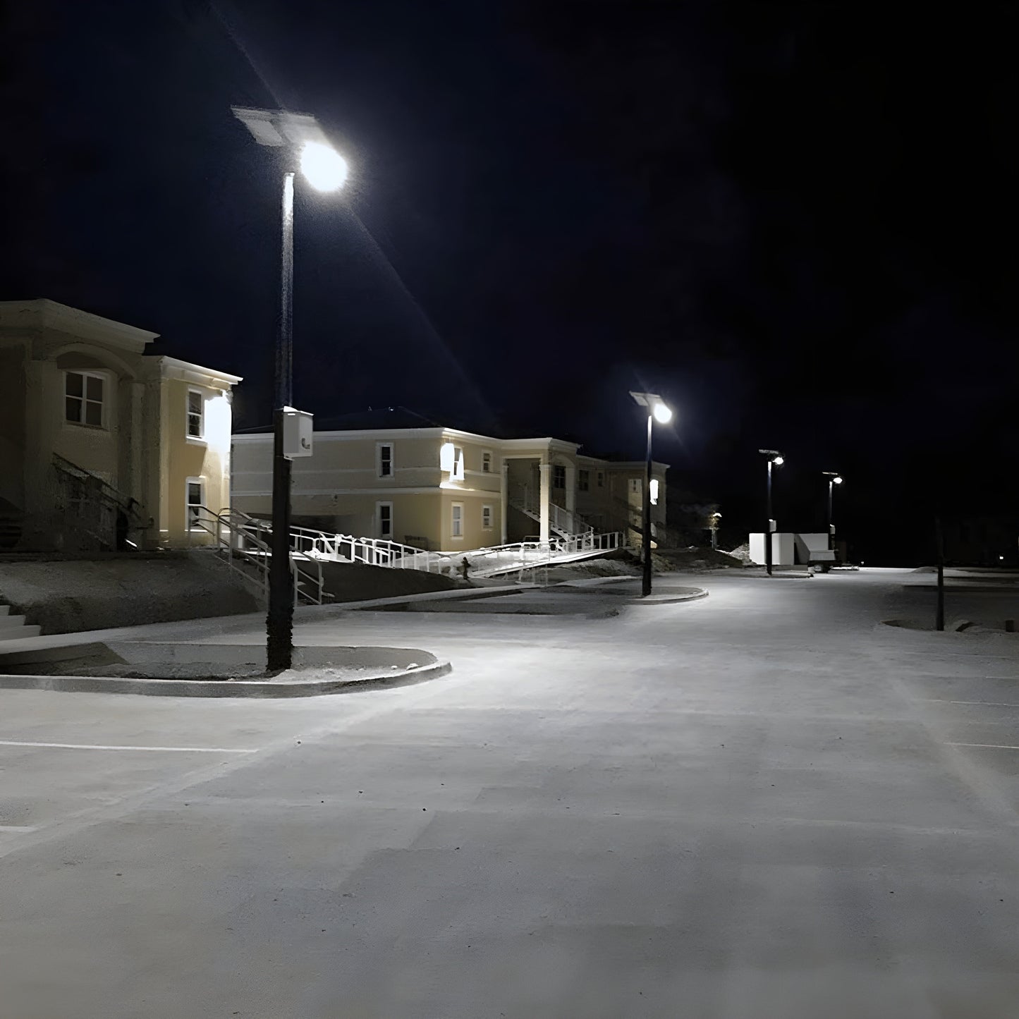 AVS Energy Solar LED Flood Light 50 Watt 7000 Lumens 5000K  - AVS-BLK-50W