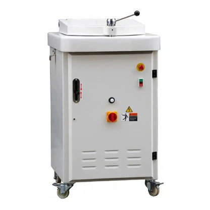 BakeMax 25.2" Hydraulic Dough Divider, 6.6-35 Lb, 220/60/3 - BMBT030