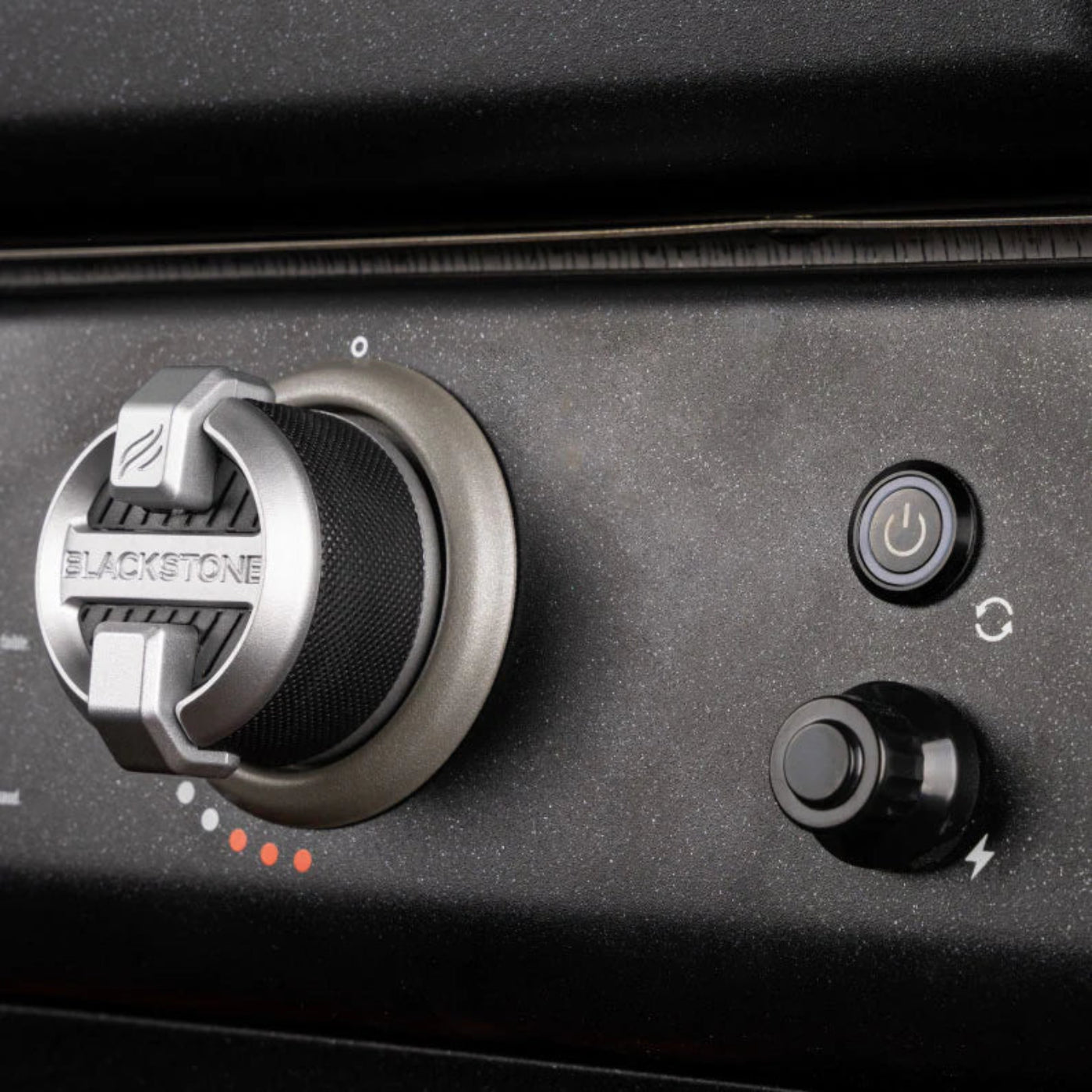 Blackstone Pizza Oven w/Cart & Cover - 6825