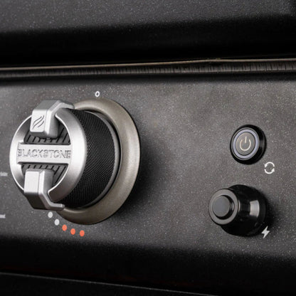 Blackstone Pizza Oven w/Cart & Cover - 6825