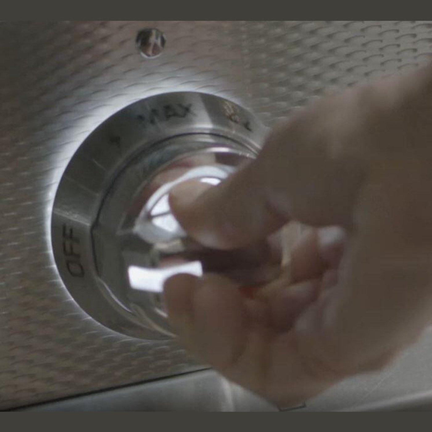 Hestan 36 Inch 4 Burner with Griddle All Gas Range - KRG364GD-NG