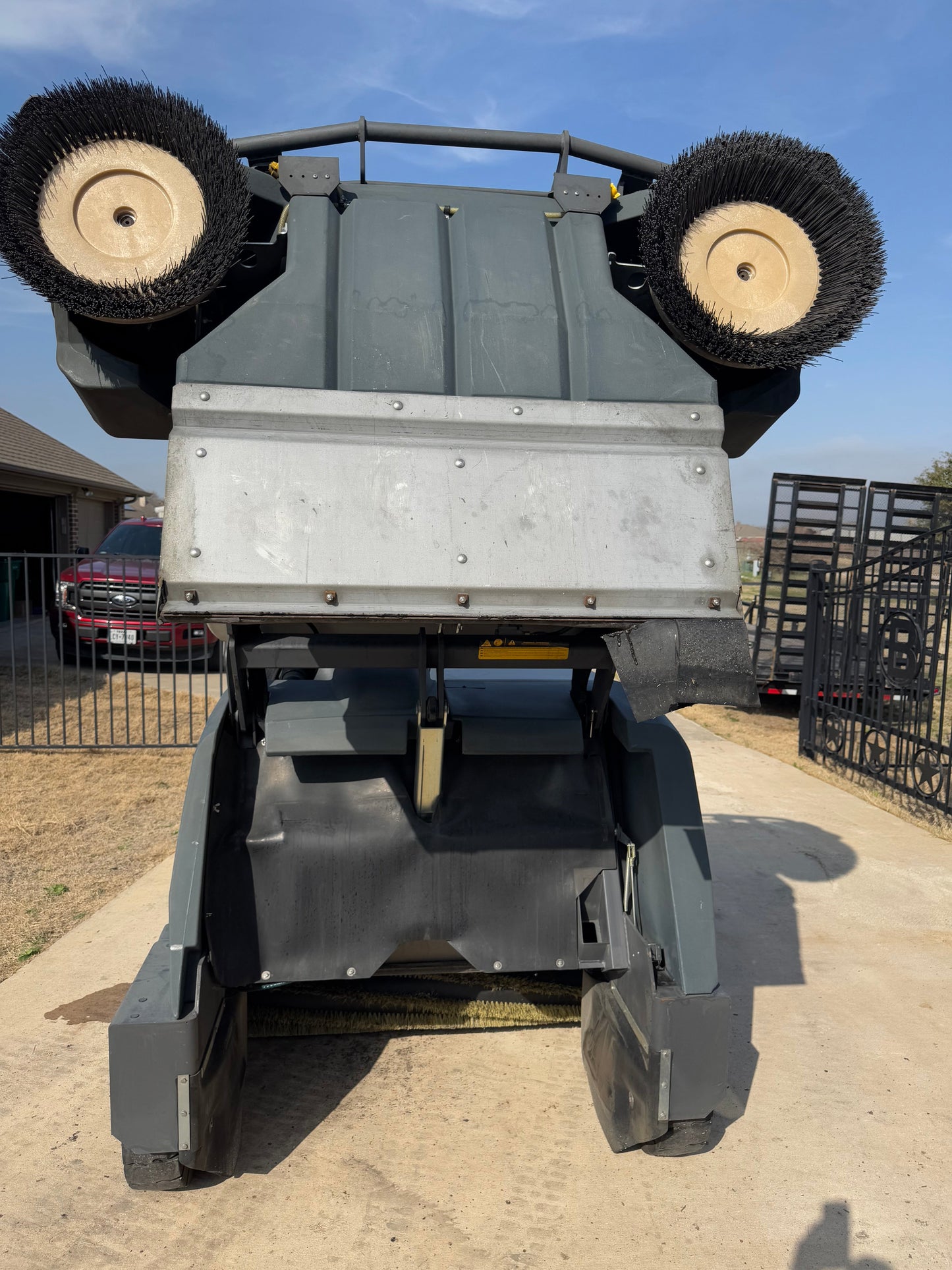 Advance Refurbished Advance SW8000 | 77" Ride-On Propane Sweeper | Dual Side Brushes | Trio-Sweeper Dust Guard | 2022