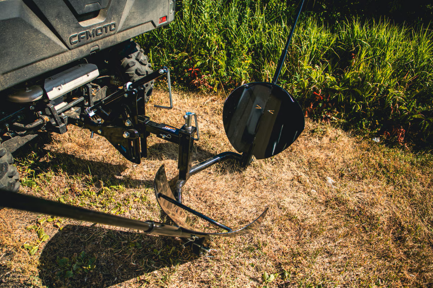 MotoAlliance Tree Spade with Hydraulic 1-Point Lift System New - IP4462_BK-HYPRO_IP