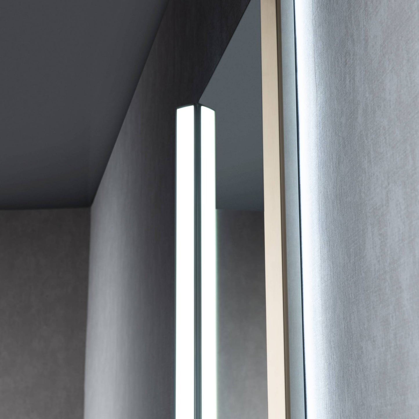 Blossom Binary 20″ LED Mirror - LED M5 2032 CH