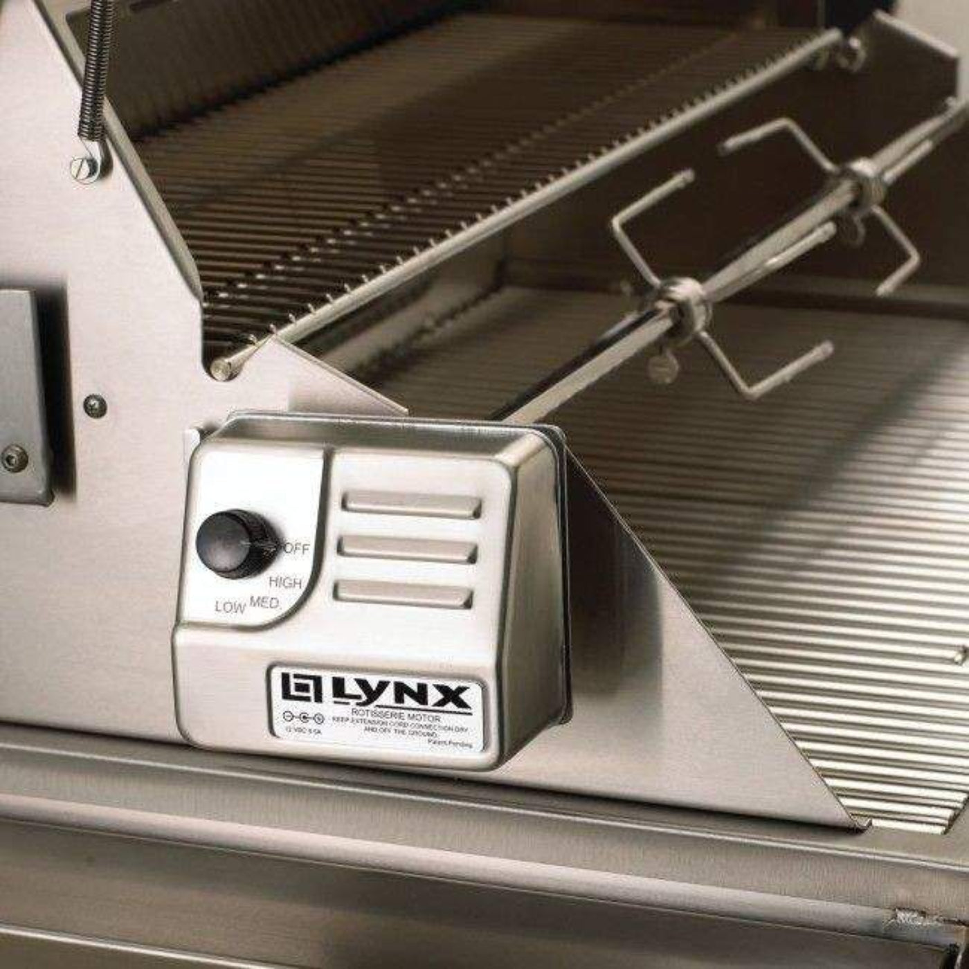 Lynx 36-Inch Professional Gas Grill On Cart with 2 Ceramic & 1 Trident Infrared Burners - L36TRF-LP/NG