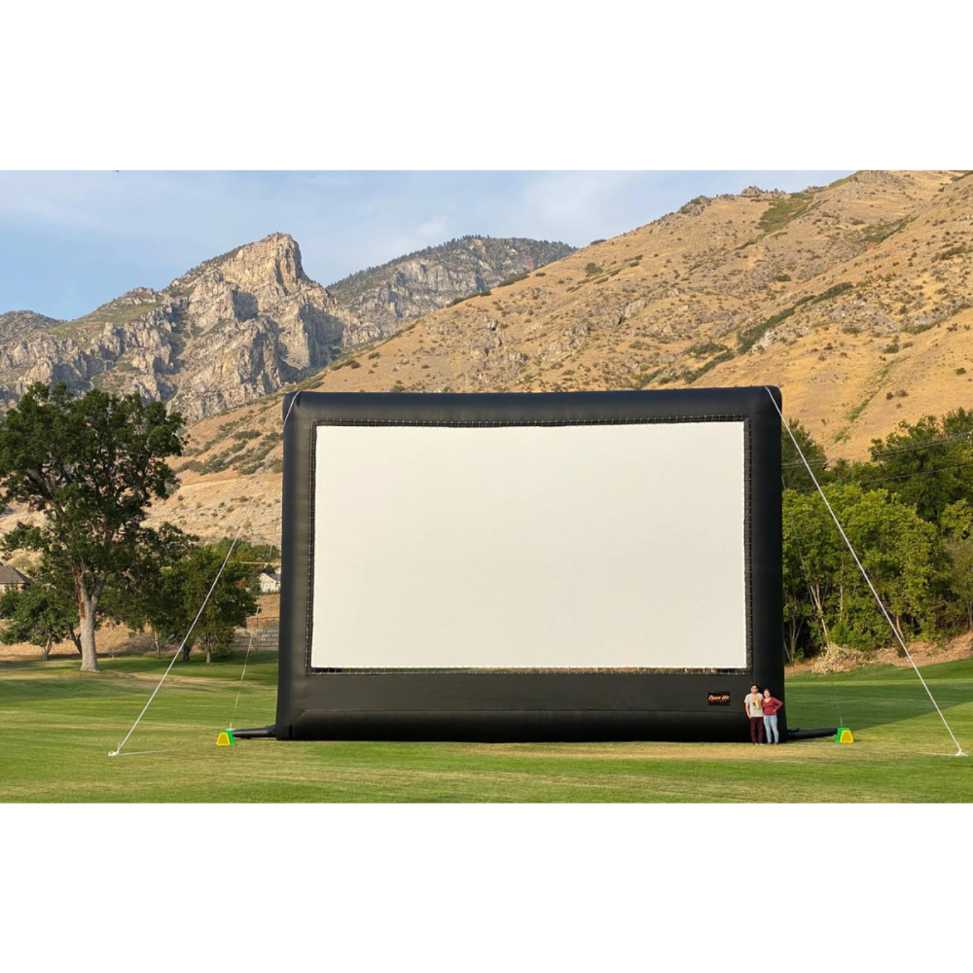Open Air Cinema Drive-in Elite Movie Theater Kit - CBE-40D