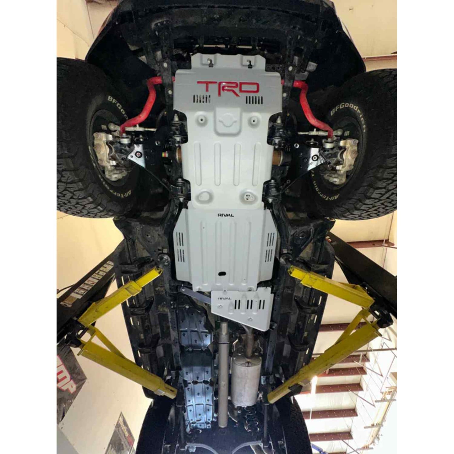 RIVAL Aluminum Transmission Catalytic Converter Skid Plate 2021+ Tundra HYBRID | 2022+ Sequoia - 2333.9569.1.6