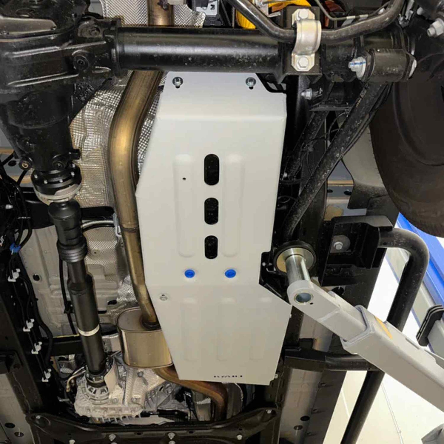 Rival Aluminum Gas Tank Skid Plate For Ineos Grenadier - 2333.4506.1.6