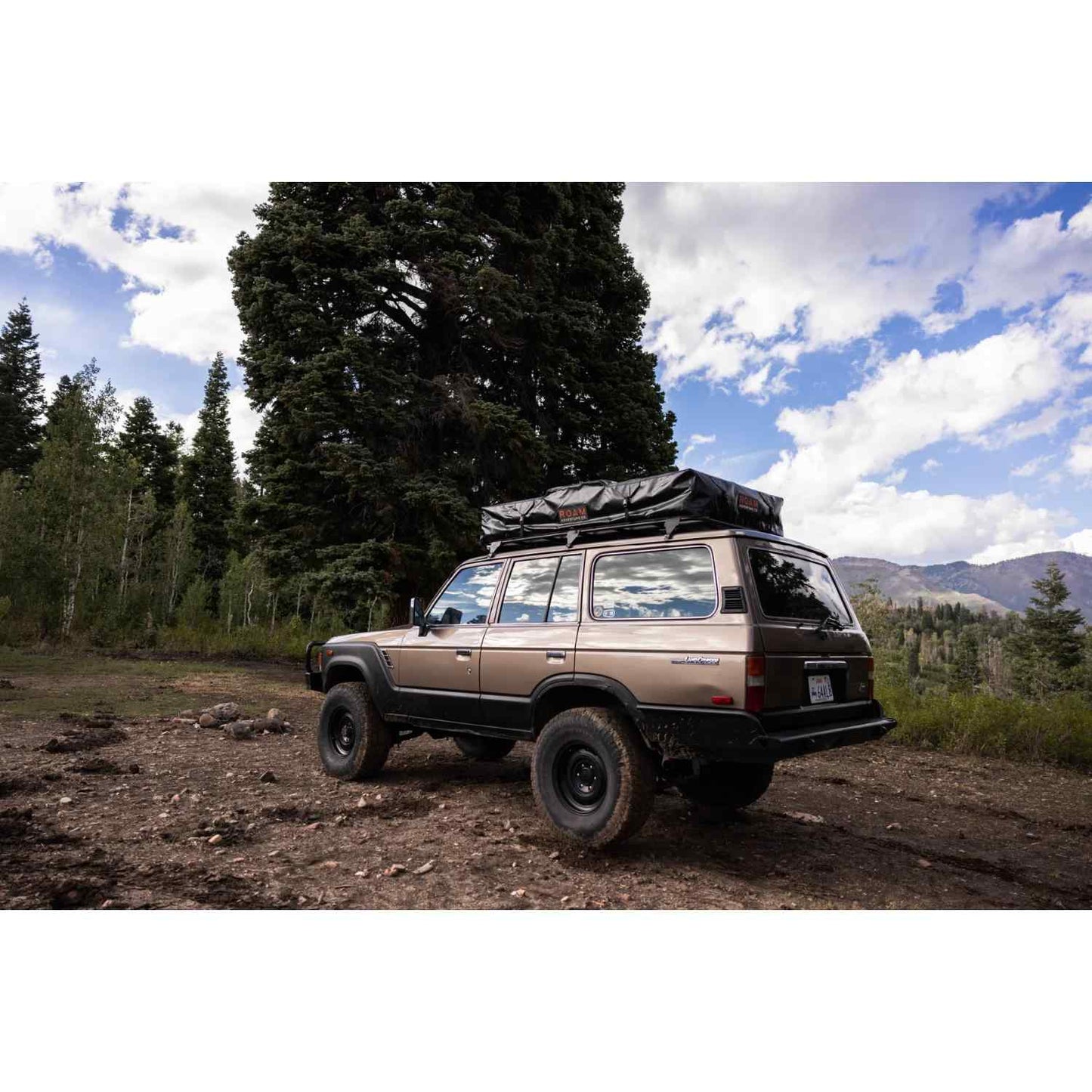 Roam Vagabond XL Rooftop Tent - ROAM-RTT-VBXL-FO-NA