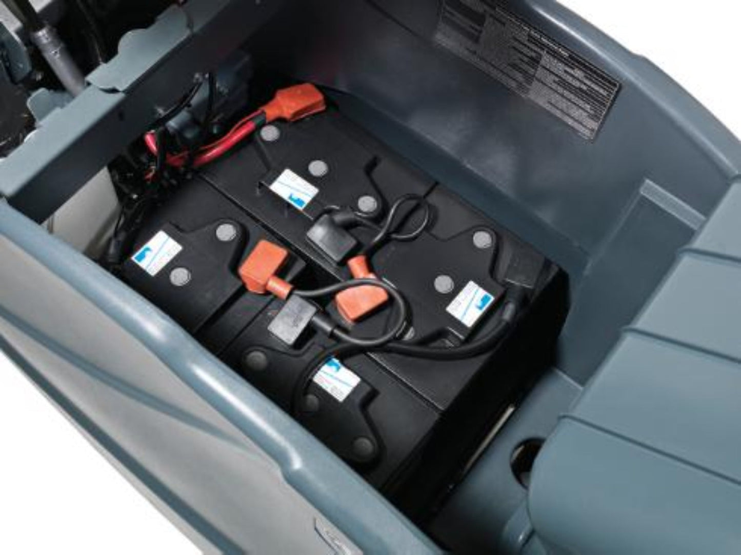 Advance SC1500 20" Ride-On Floor Scrubber, Rev, Battery - 56104012