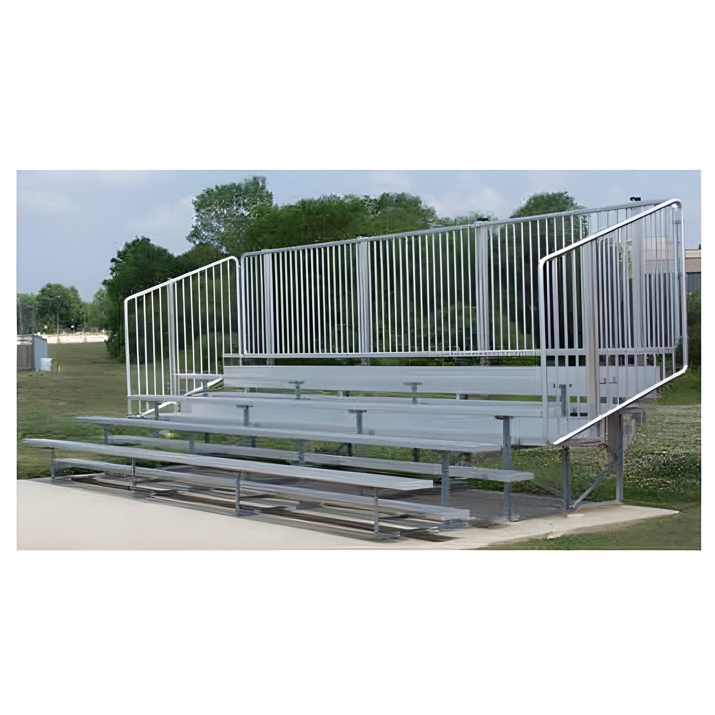 Bleacher 4 or 5 Row Aluminum Bleachers with Fencing - NB0415P