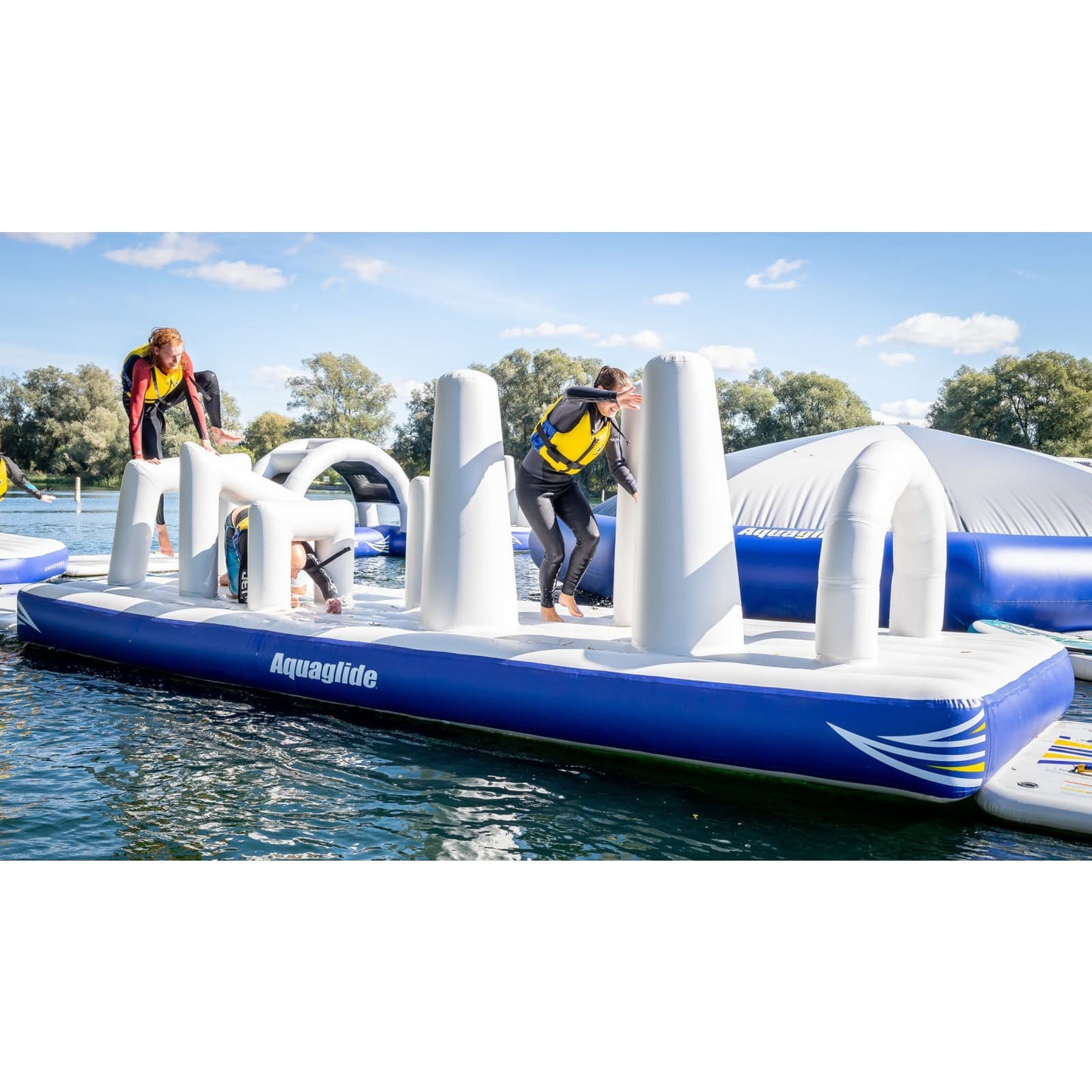 Aquaglide Blockade 20 Obstacle Course - 585219101