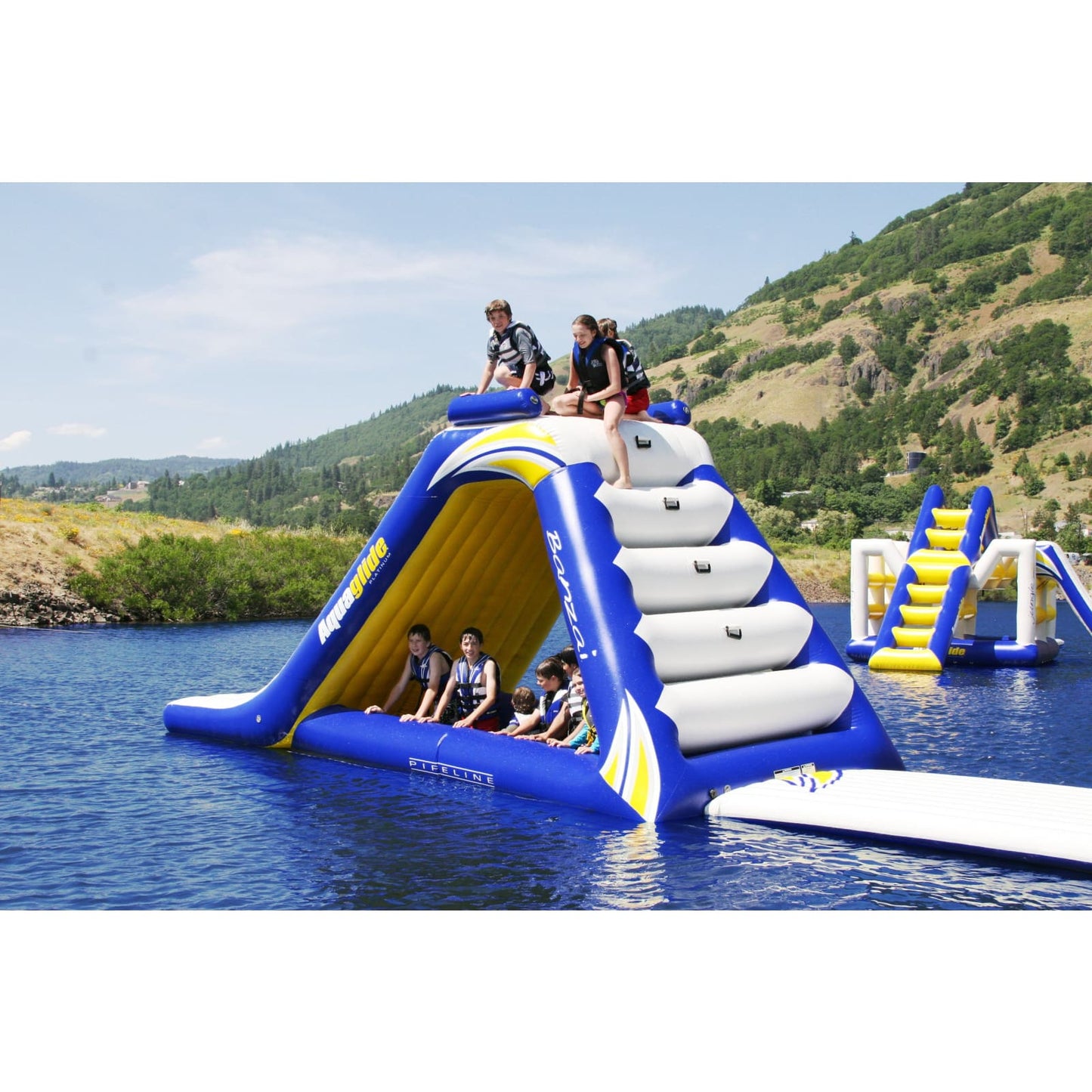 Aquaglide Freefall Extreme Slide - 585219628