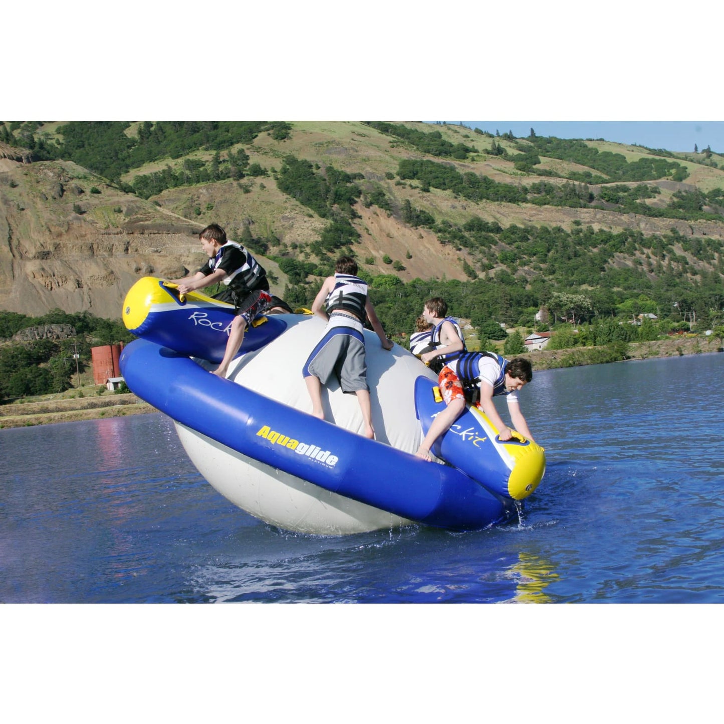 Aquaglide Rockit Circular Water Rocker- 585210011