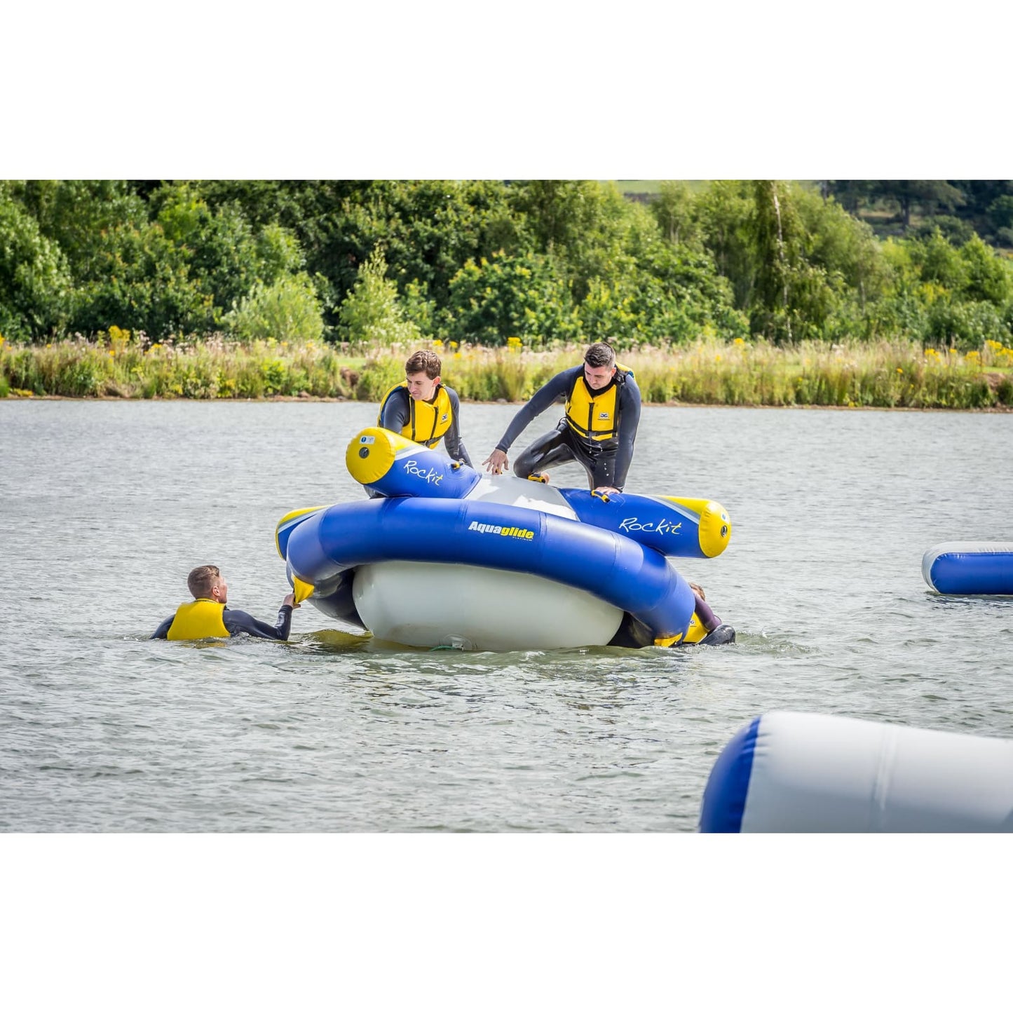 Aquaglide Rockit Jr Circular Water Rocker - 585215118