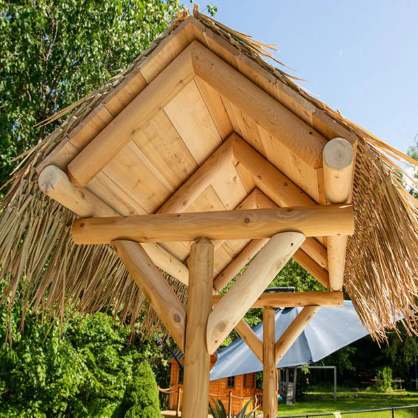 Dundalk Leisure New Southern Fantasy Tiki Bar - 784083517722