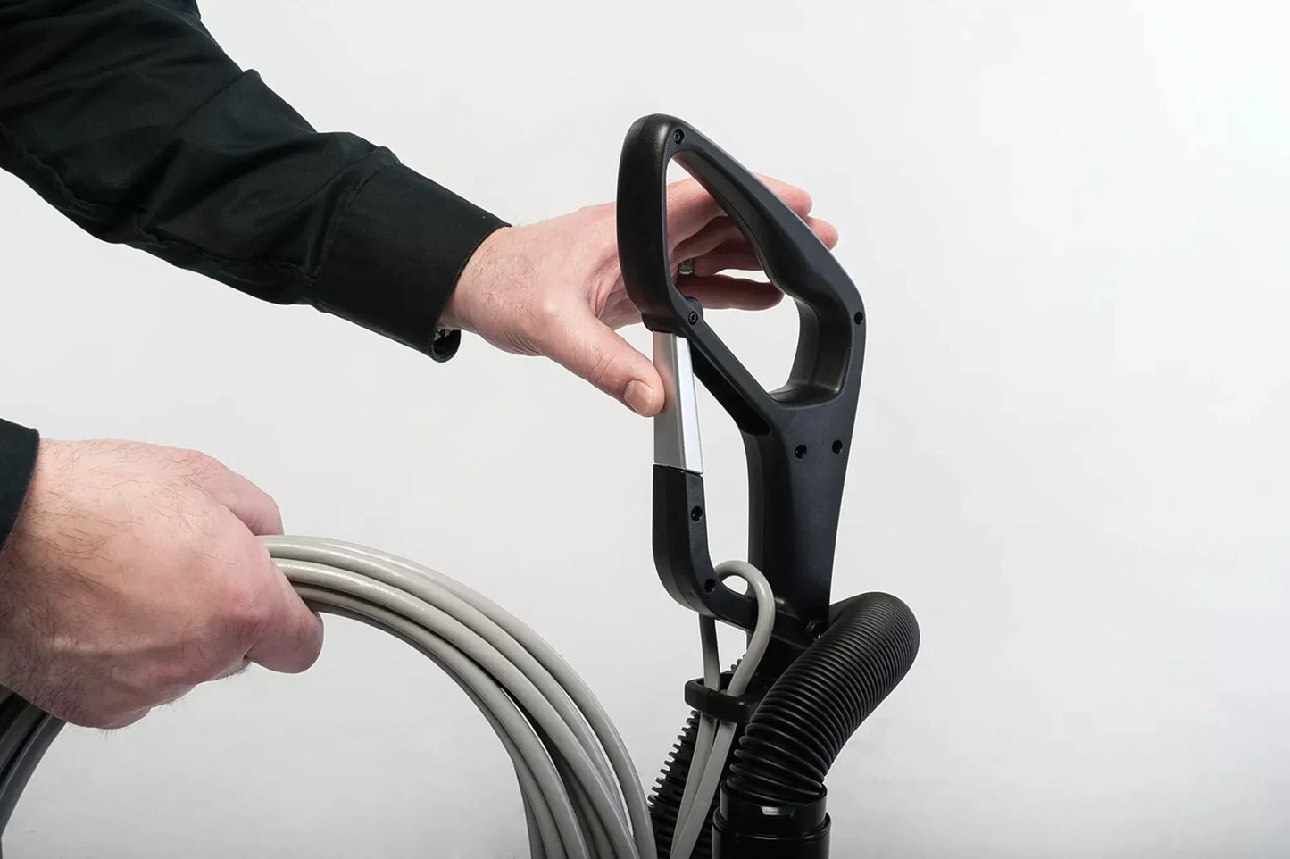 Advance VU500 Upright Vacuum, 11.5"/14.5", HEPA, Bagged, With Tools – 107404753