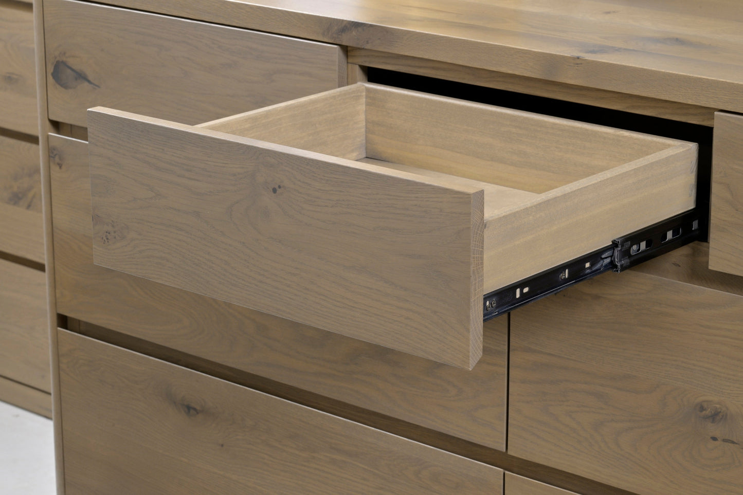 QW Amish Fjord Chest - 857W-FJO-211-CH