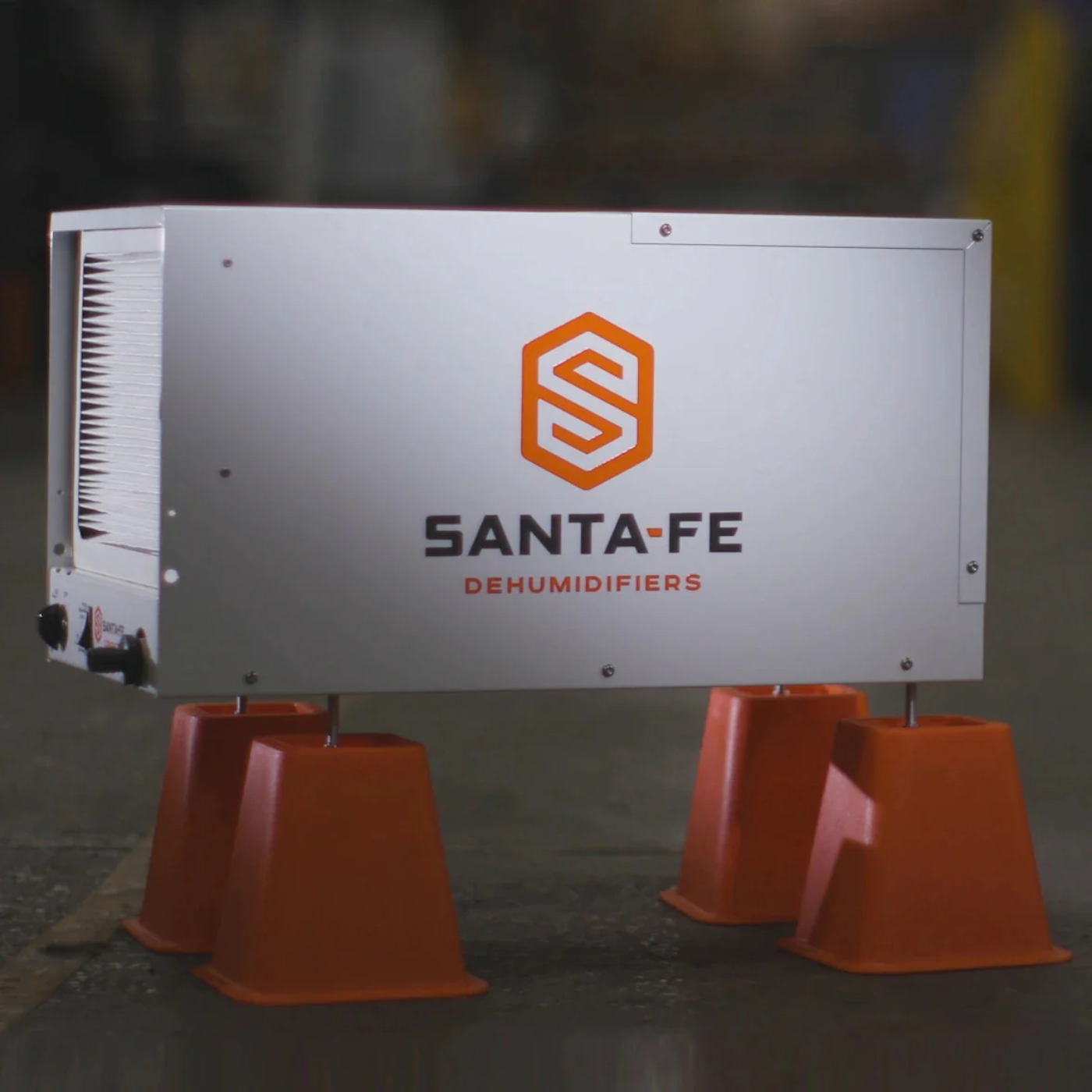 Santa Fe Compact70 Dehumidifier - sa8104