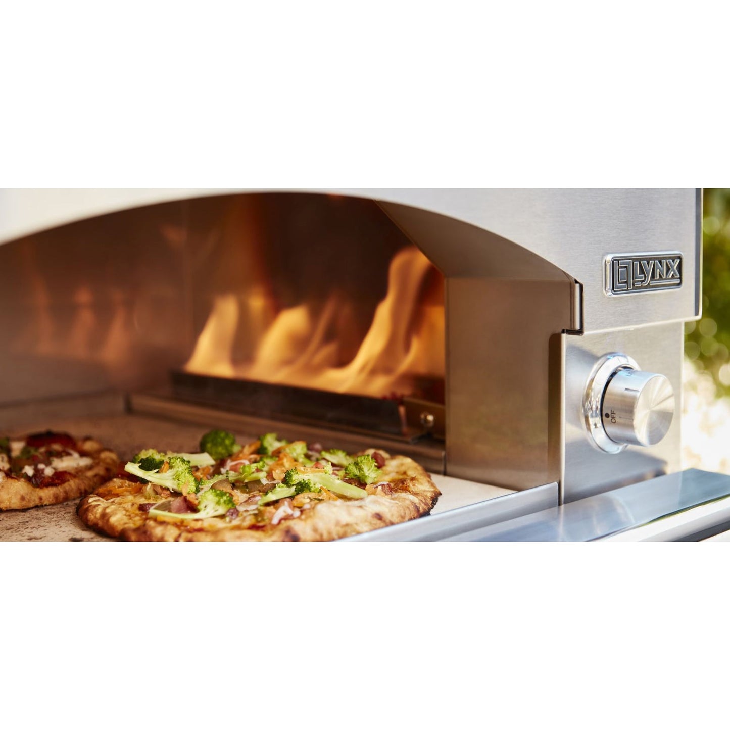 Lynx 30-Inch Built-in/Countertop Napoli Outdoor Oven - LPZA-LP/NG