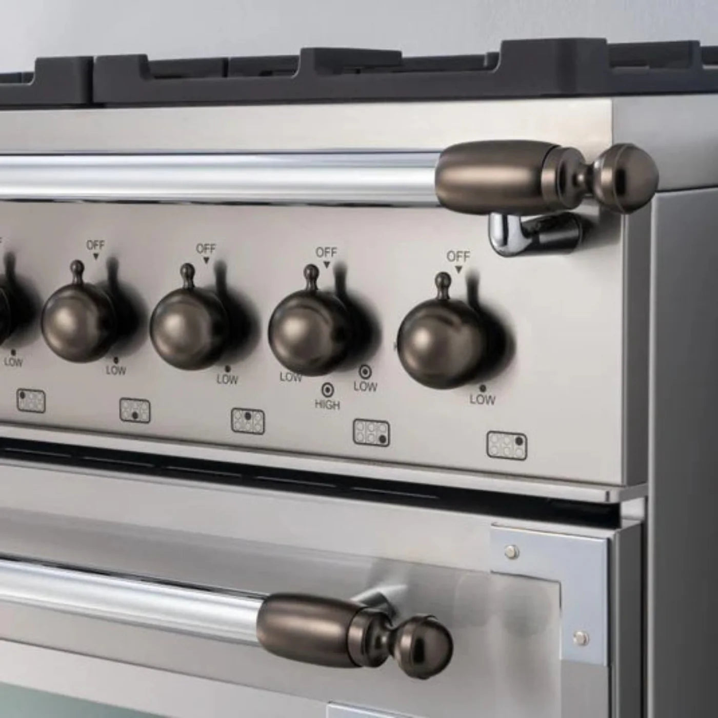 BERTAZZONI DSHERTKHSB Black Nickel décor set for Range and Hood Black Nickel Nickel - DSHERTKHSB