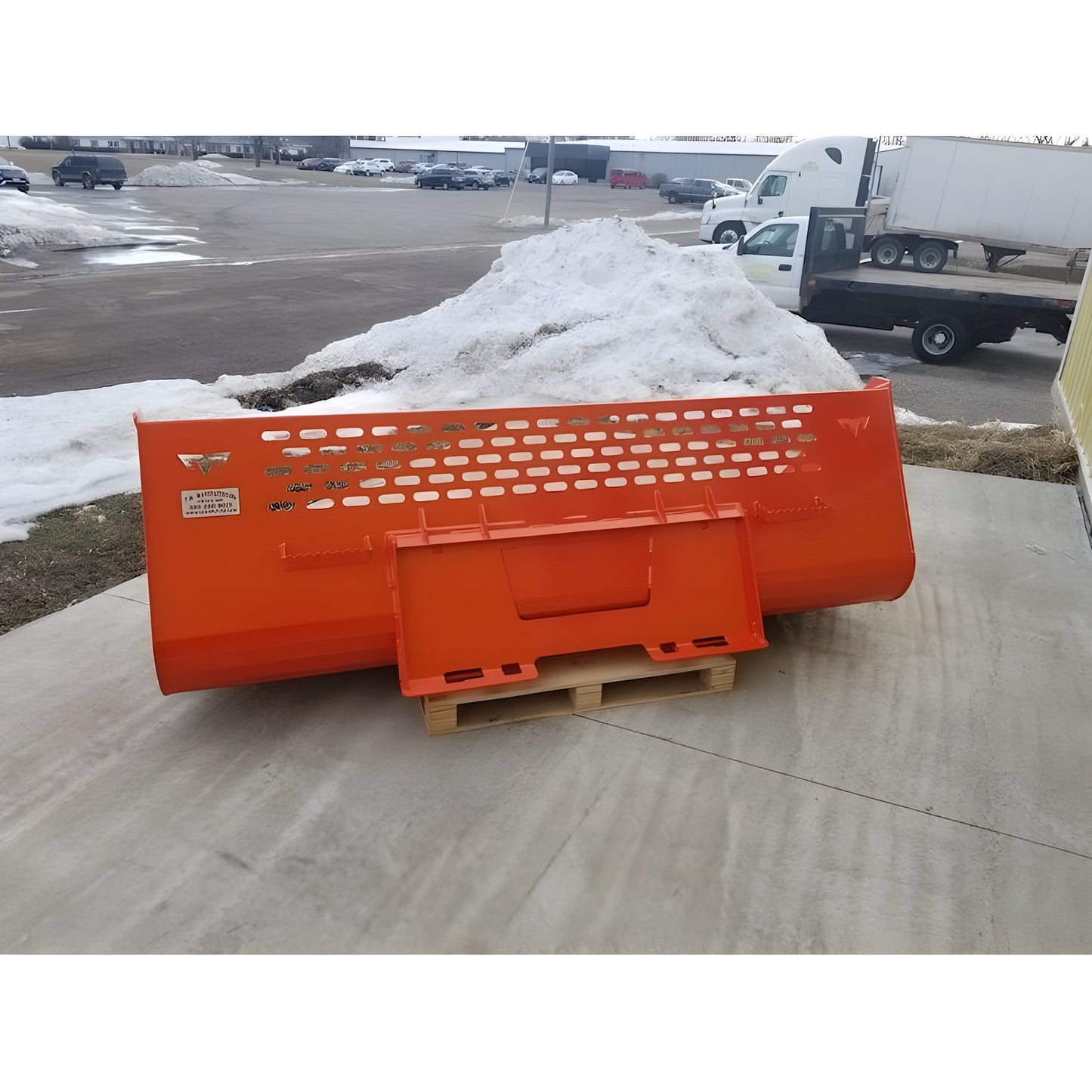 TM Manufacturing Snow Bucket
