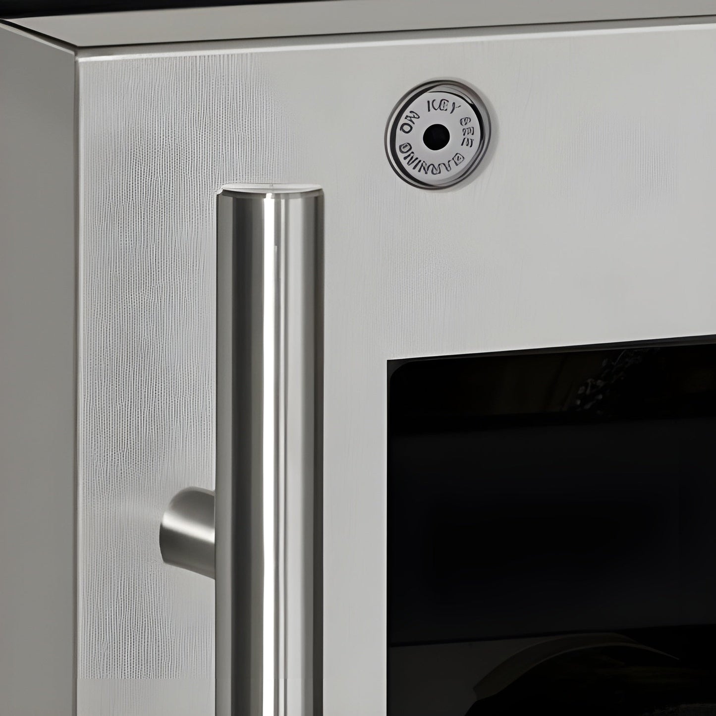 U-Line - HBV515 15" Beverage Center - UHBV515-SG51A